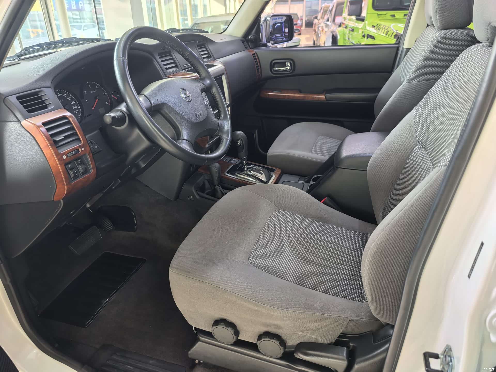 Nissan Patrol, 2019 8
