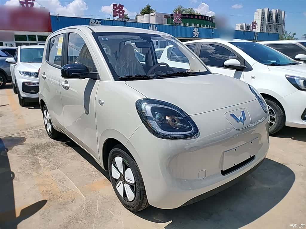 Wuling MINIEV, 2026 4