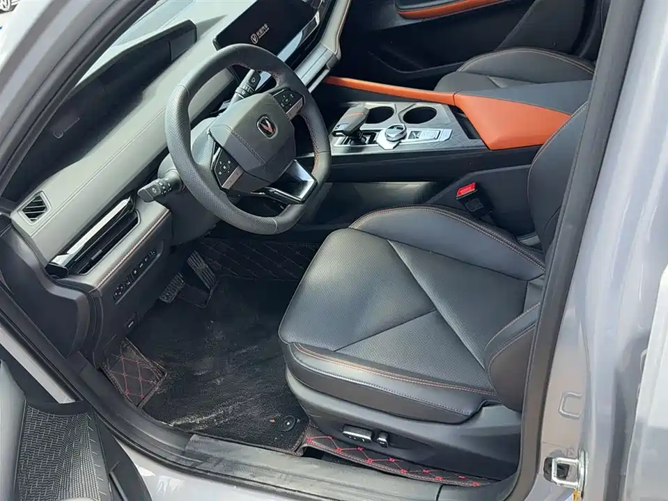 Changan UNI-V Smart iDD