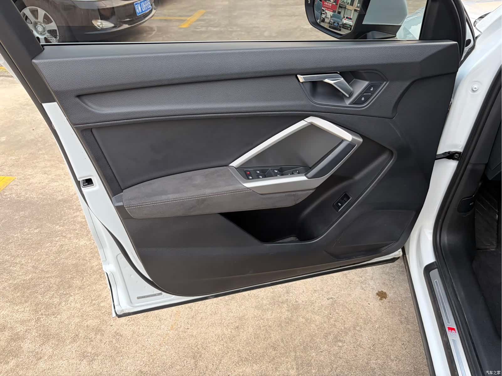 Audi Q3, 2022 16