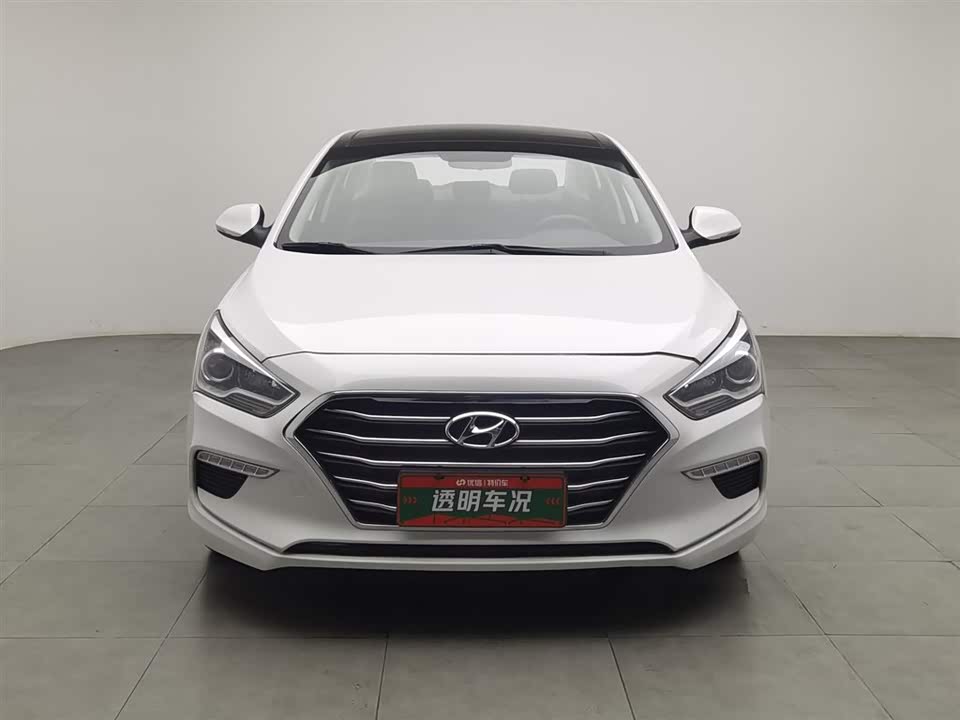 Hyundai Name picture