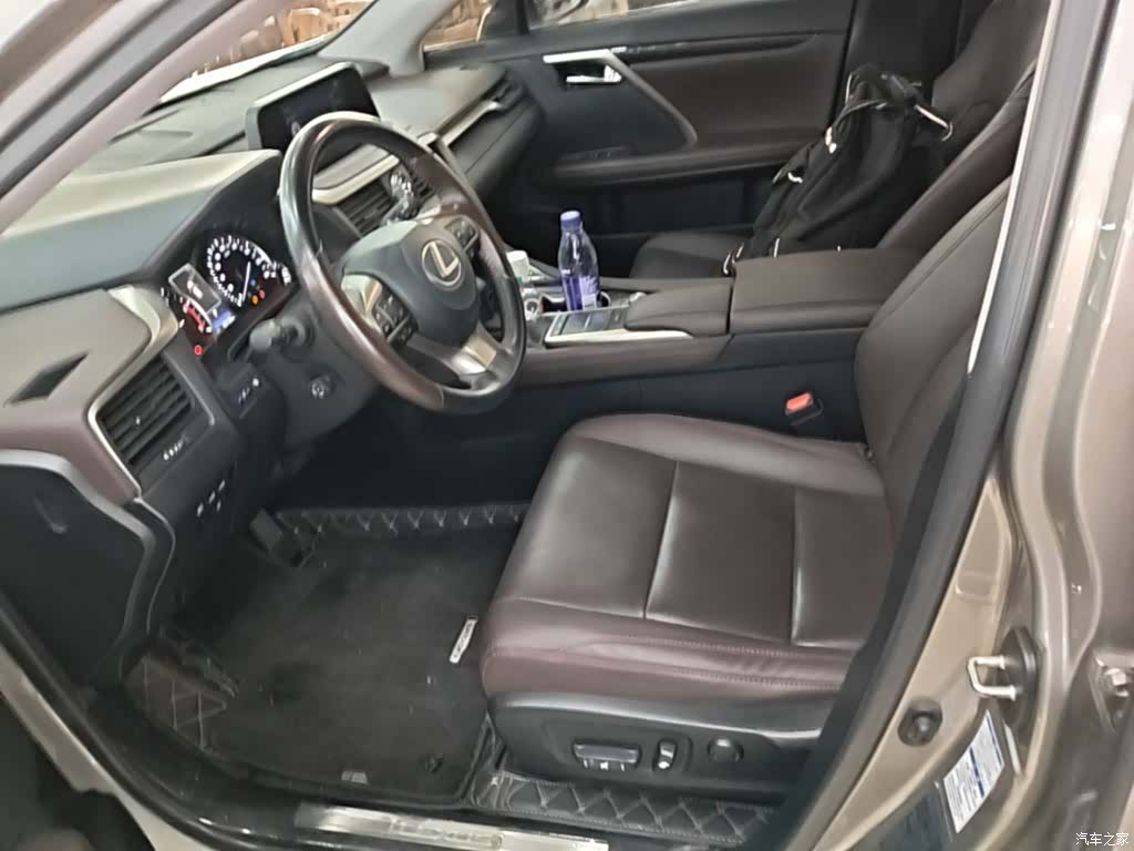 Lexus RX, 2022 15