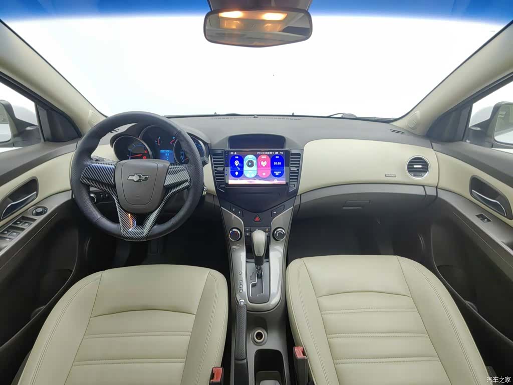 Chevrolet SE, 2015 все фото