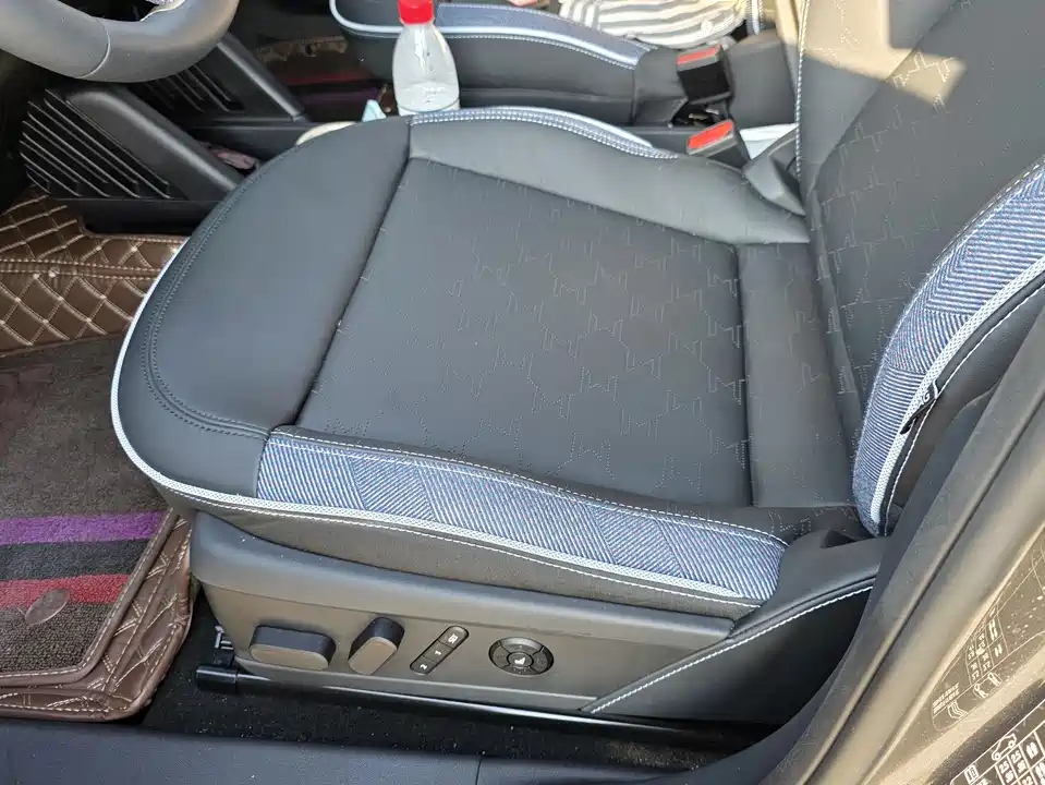 MINI Electric ACEMAN