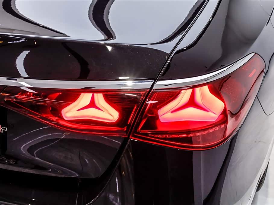 Mercedes-Benz E-class Mercedes-Benz E-class