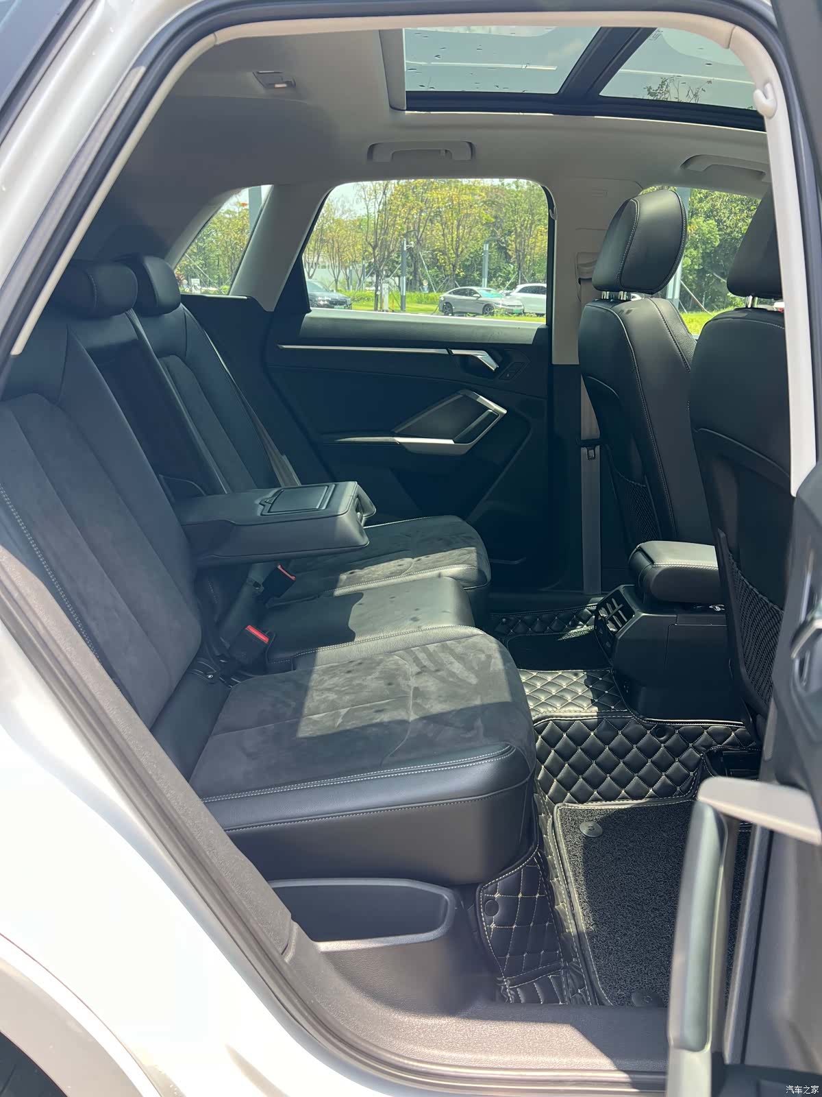 Audi Q3, 2021 8