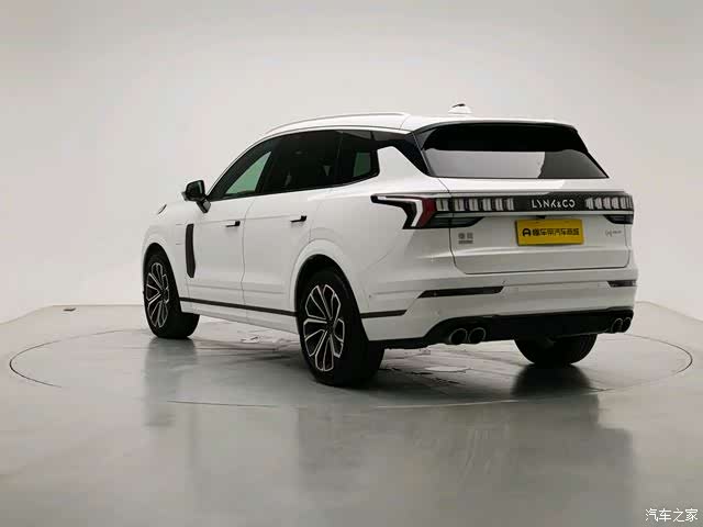 Lynk & Co 02, 2023 2