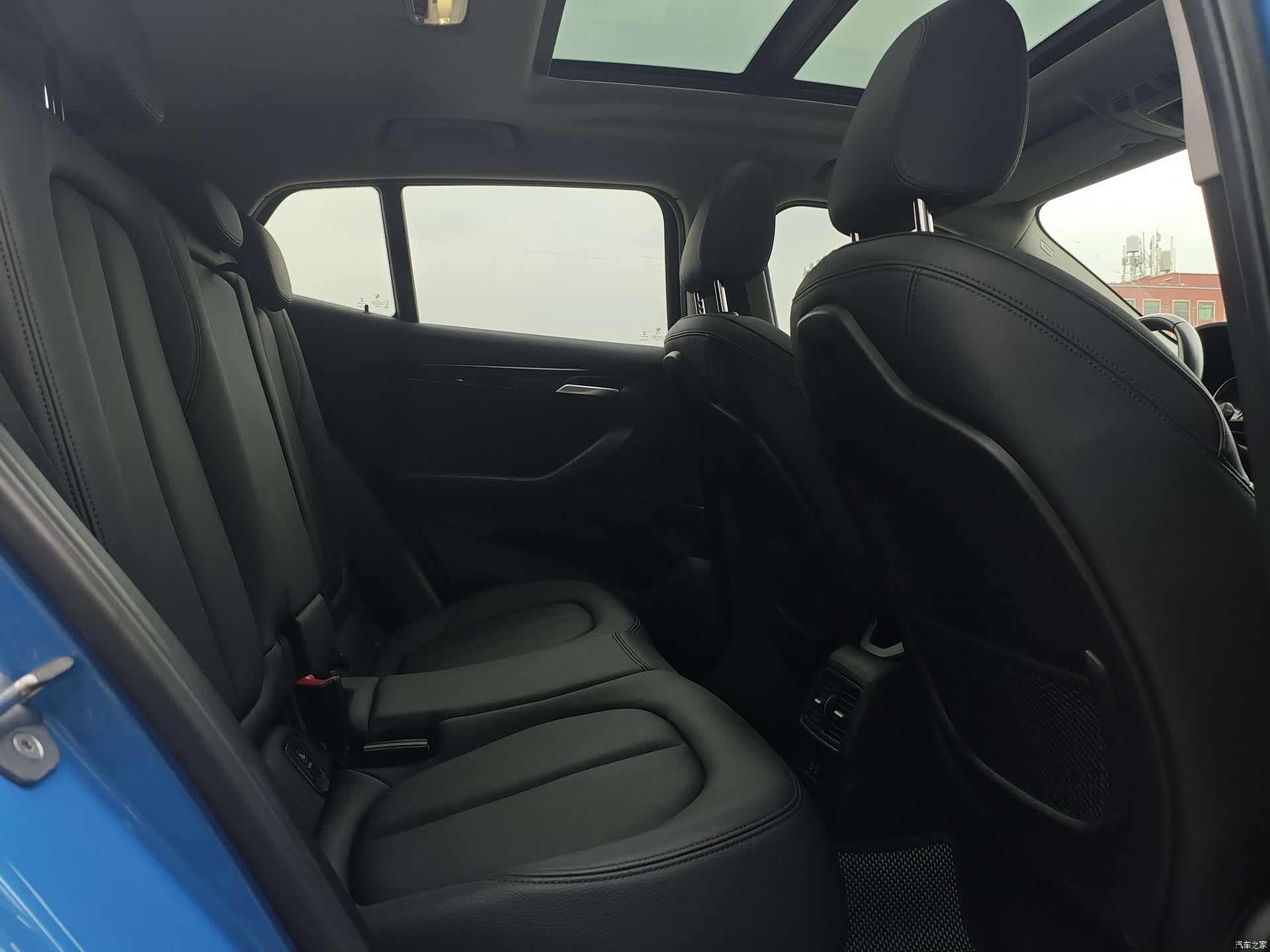 BMW X2, 2019 21