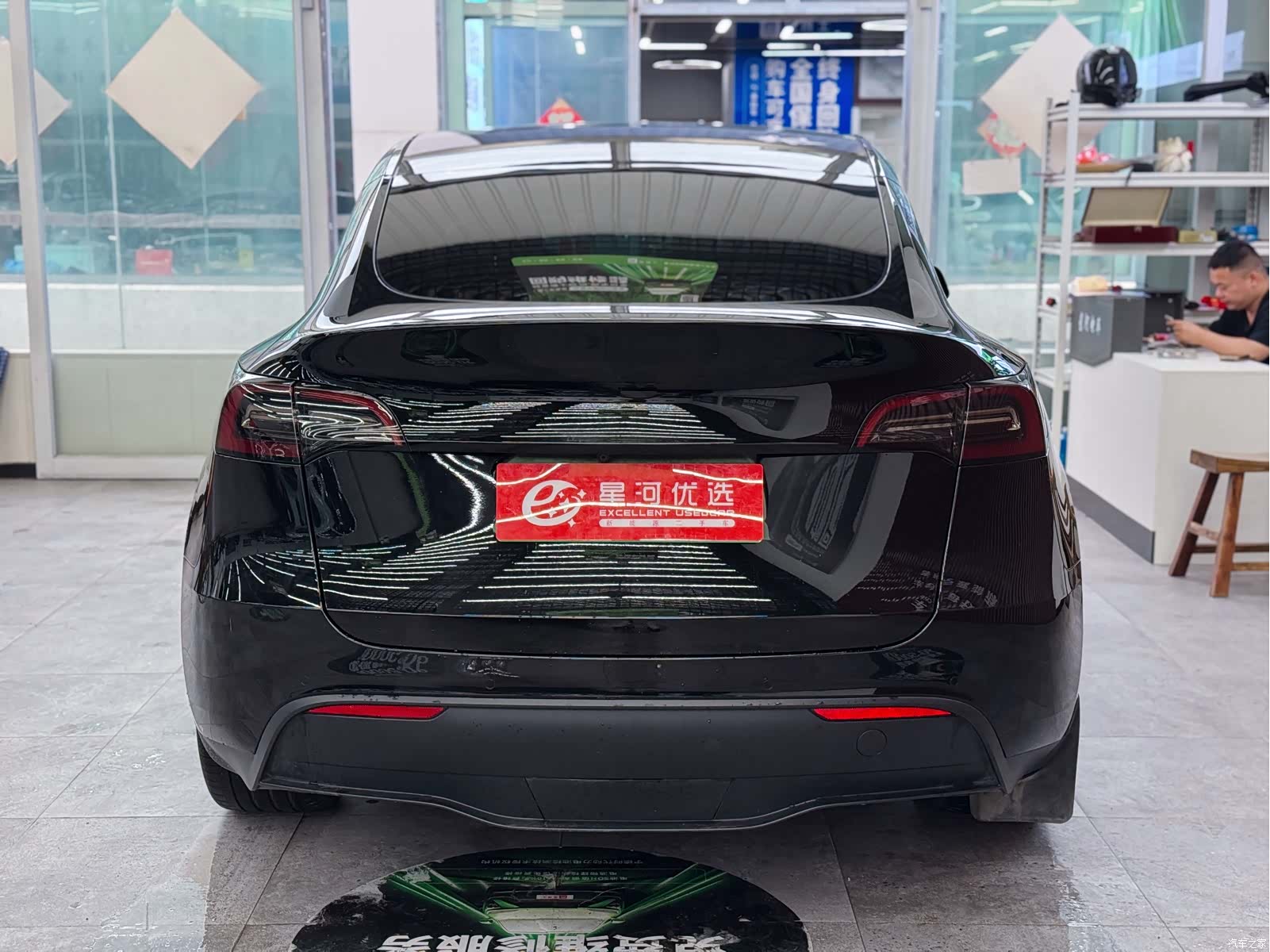 Tesla Model Y, 2023 6