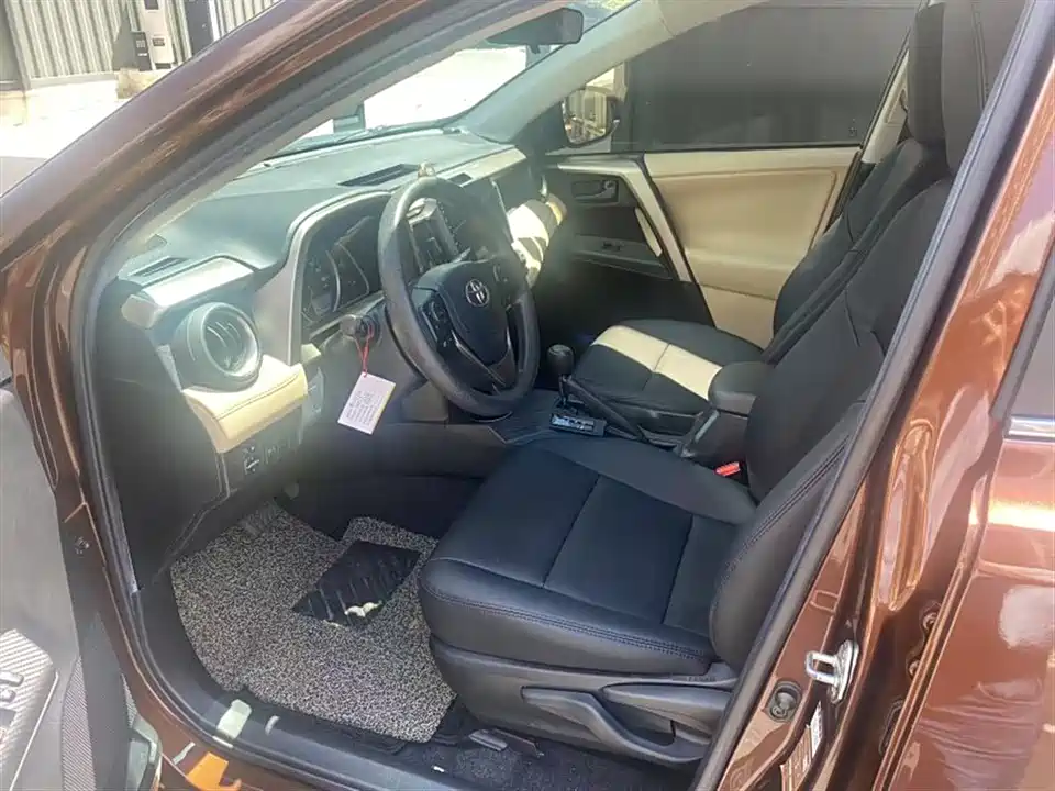 Toyota RAV4 Rongfang