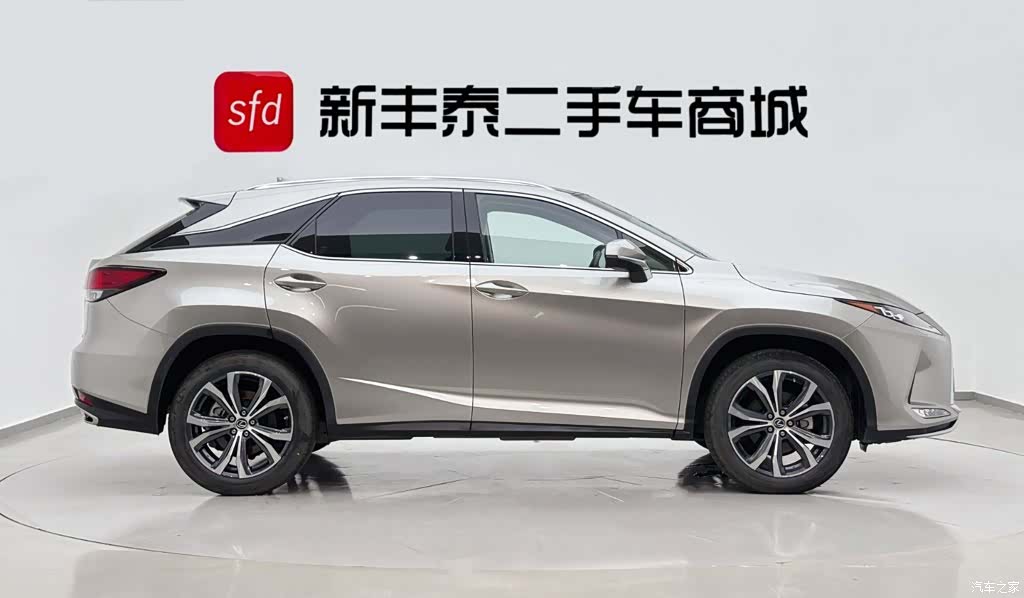 Lexus RX, 2022 3