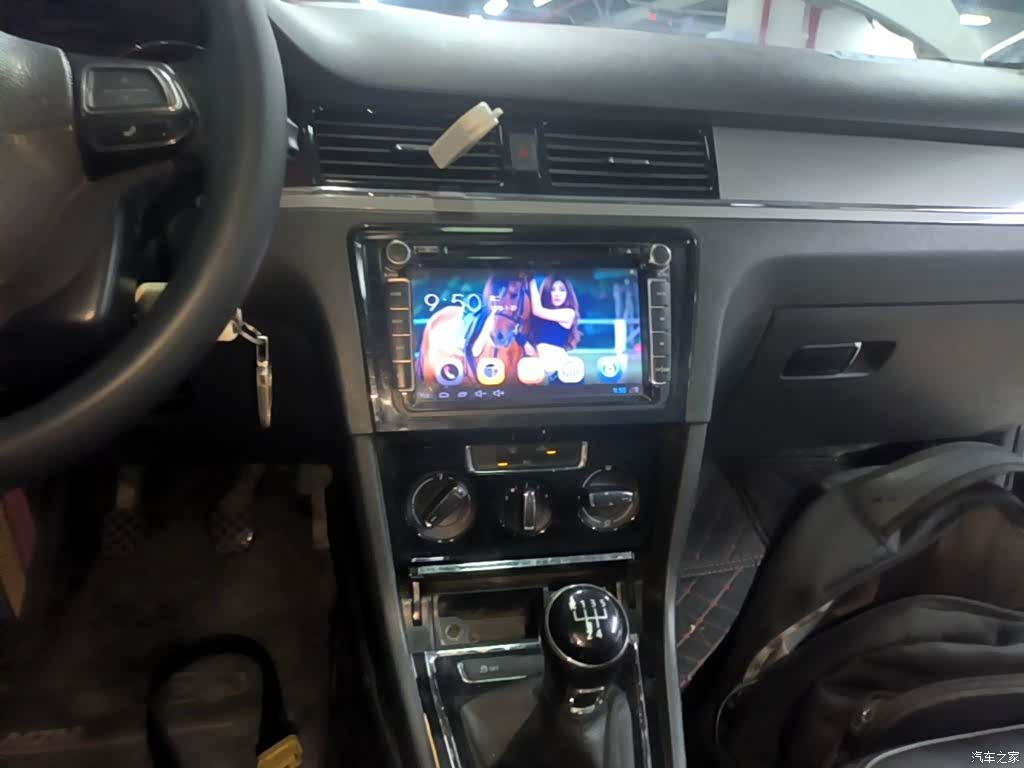 Volkswagen Bora, 2015 13