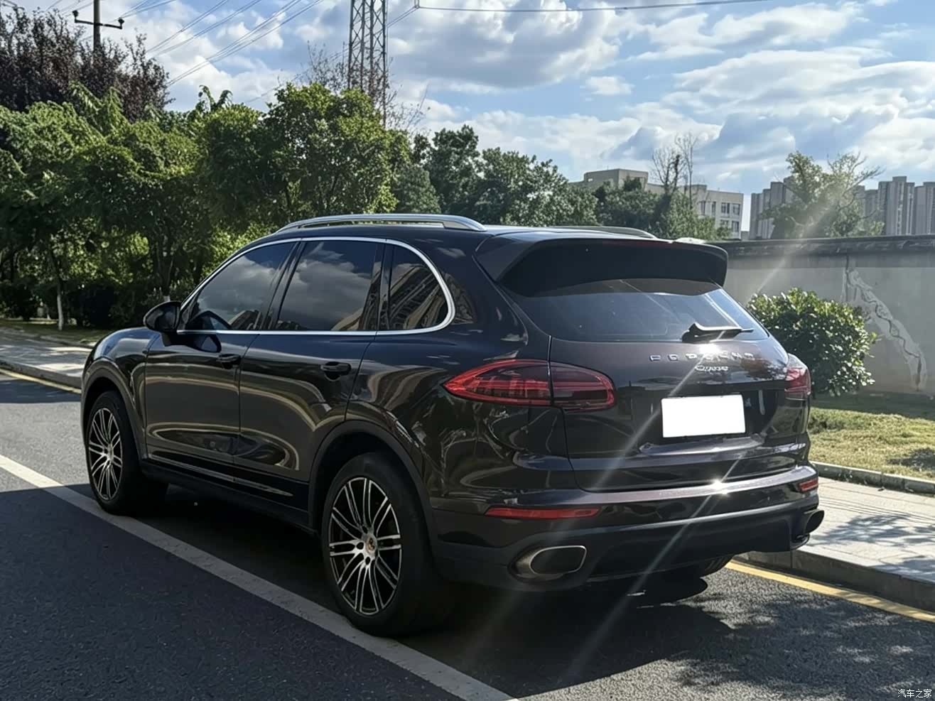 Porsche Cayenne, 2016 9