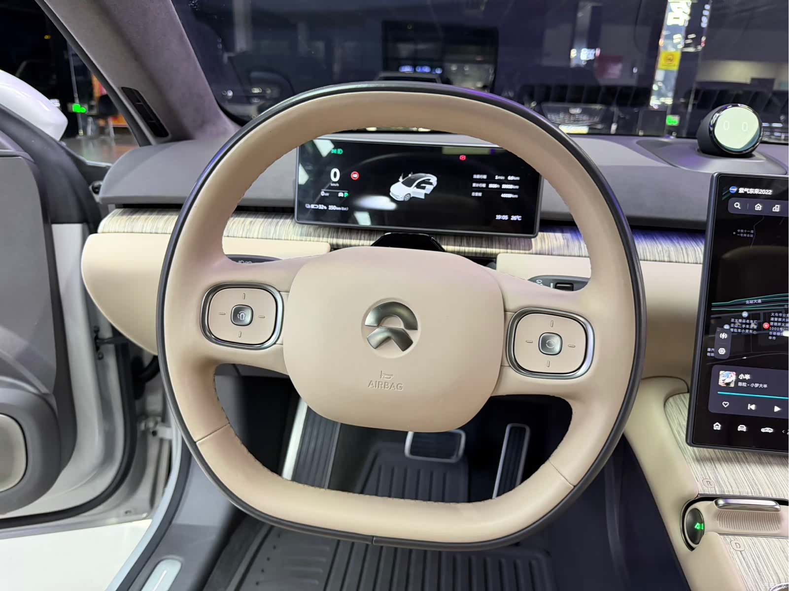 NIO ET7, 2022 8