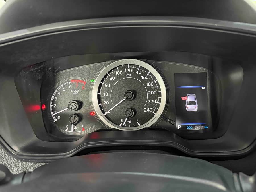 Toyota Corolla 2022, фото 11