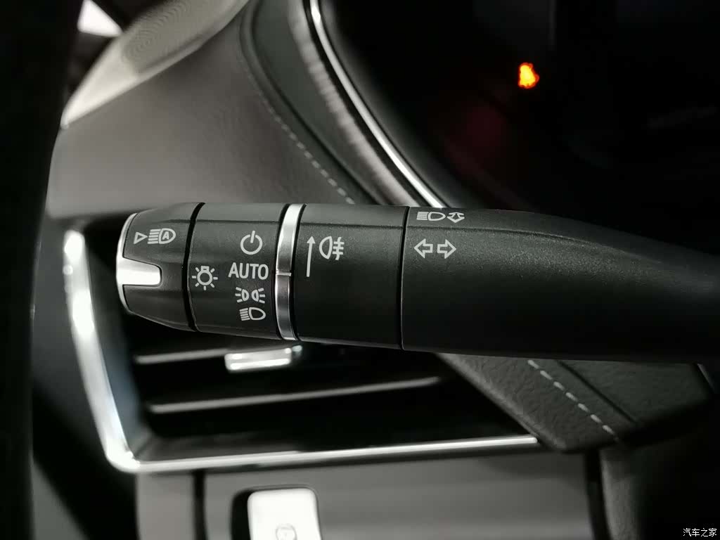 Cadillac CT5, 2024 21