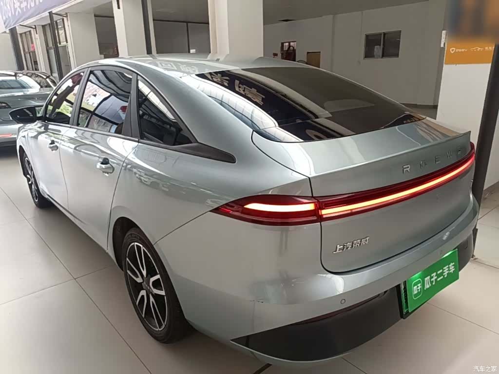 Roewe D6, 2025 все фото