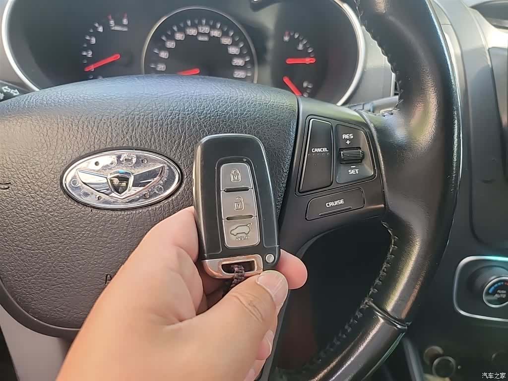 Kia 7, 2015 12