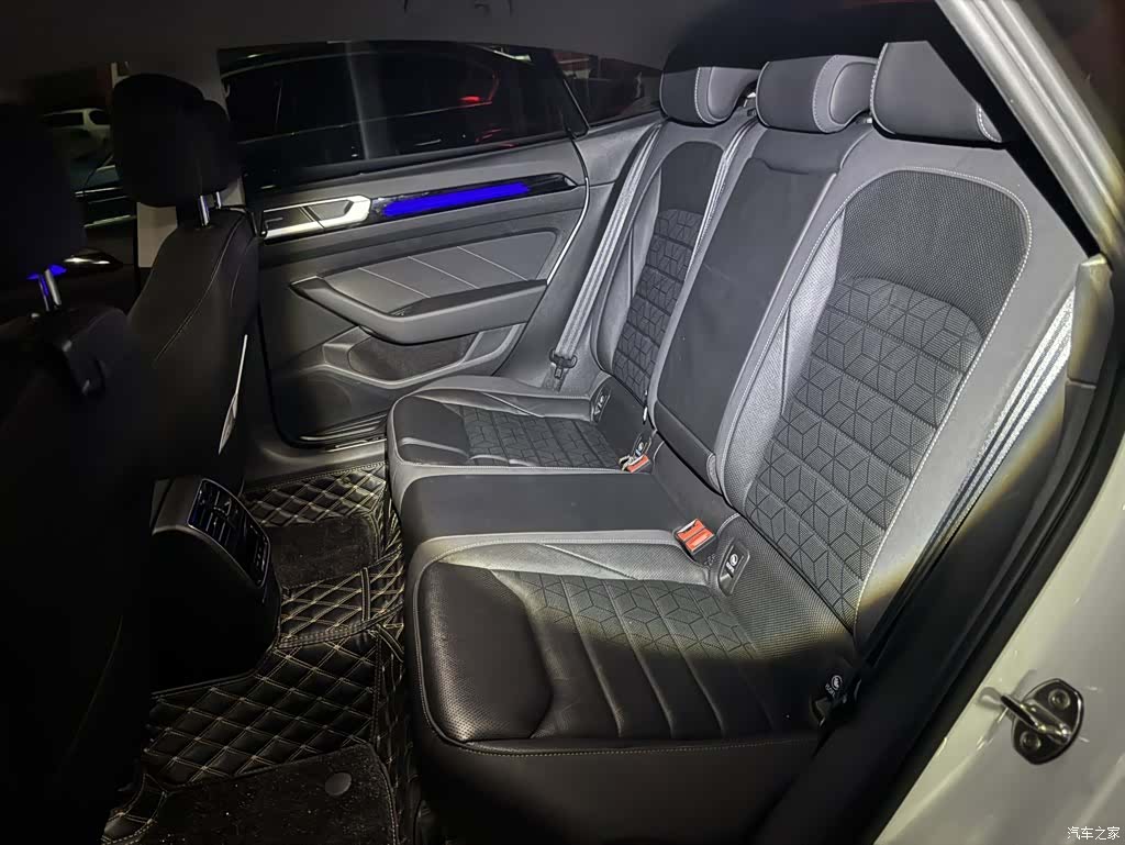Volkswagen CC, 2024 8