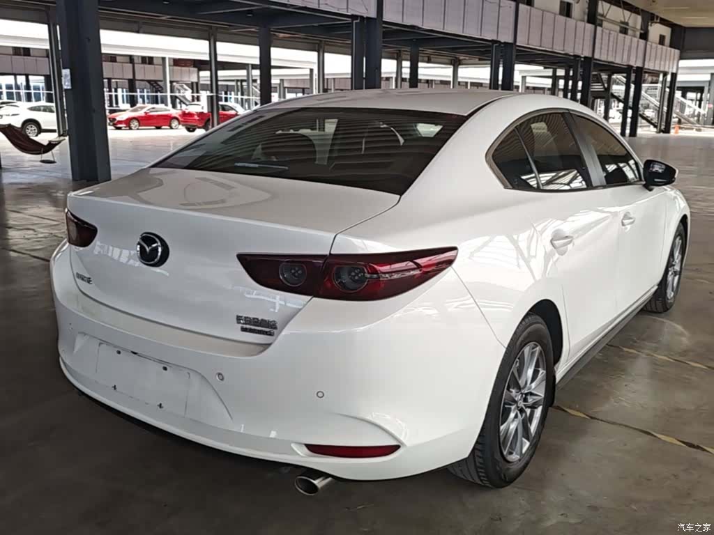 Mazda Mazda3, 2021 7