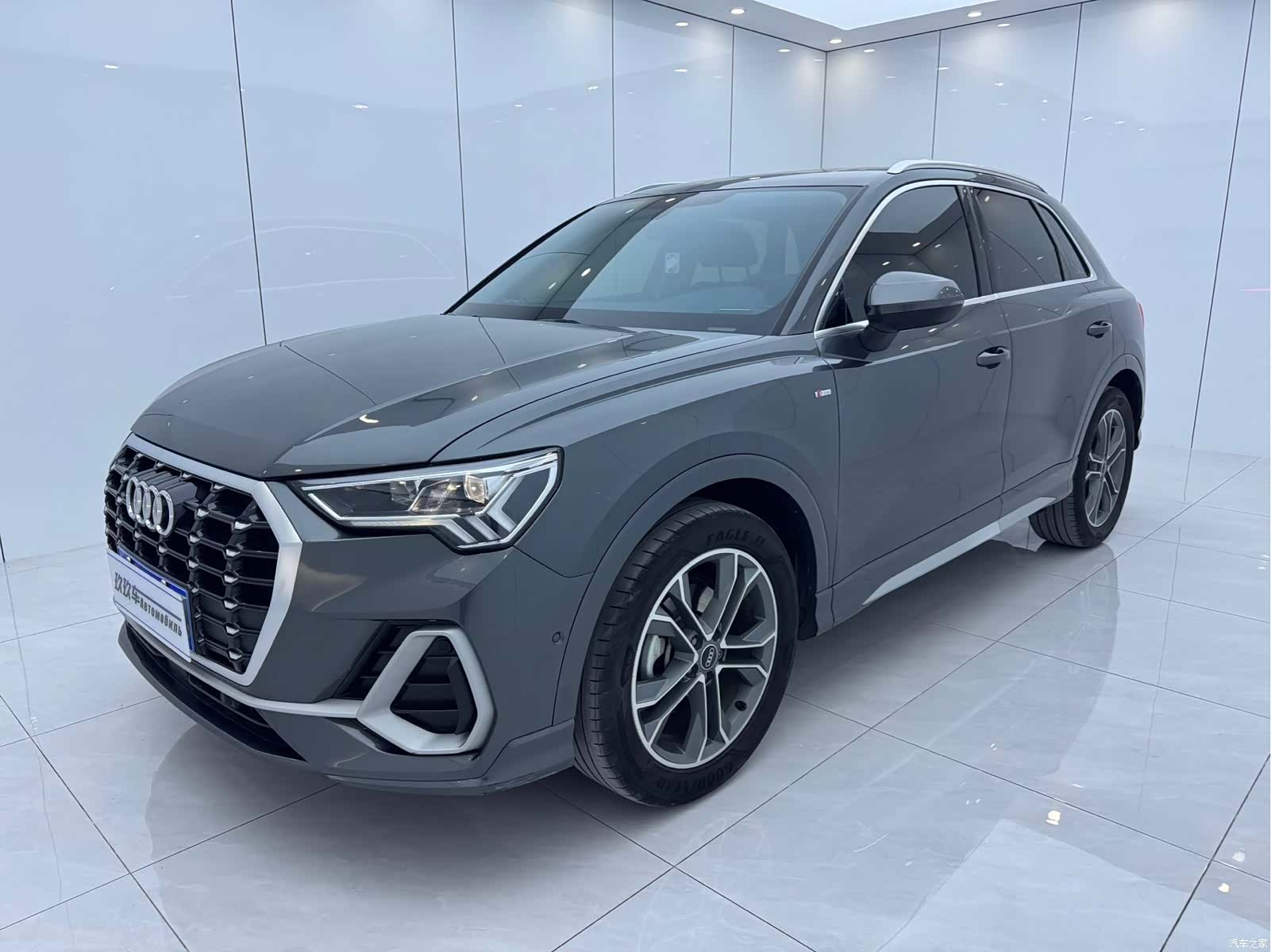 Audi Q3, 2022 1