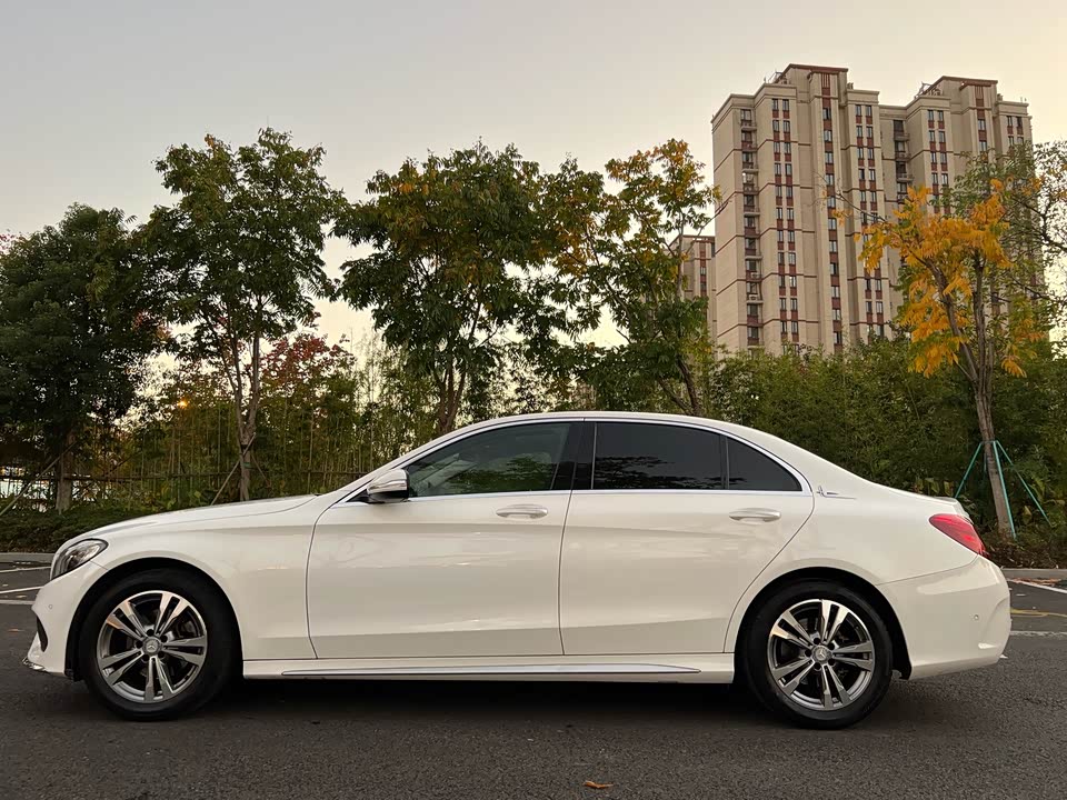 Mercedes-Benz Class C Mercedes-Benz Class C