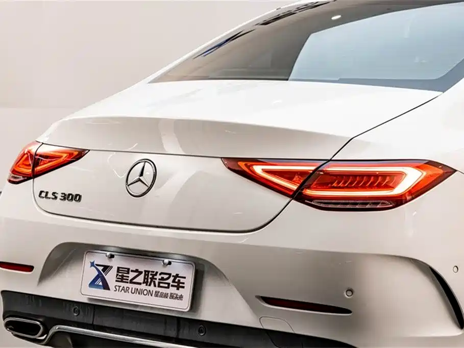Mercedes-Benz CLS