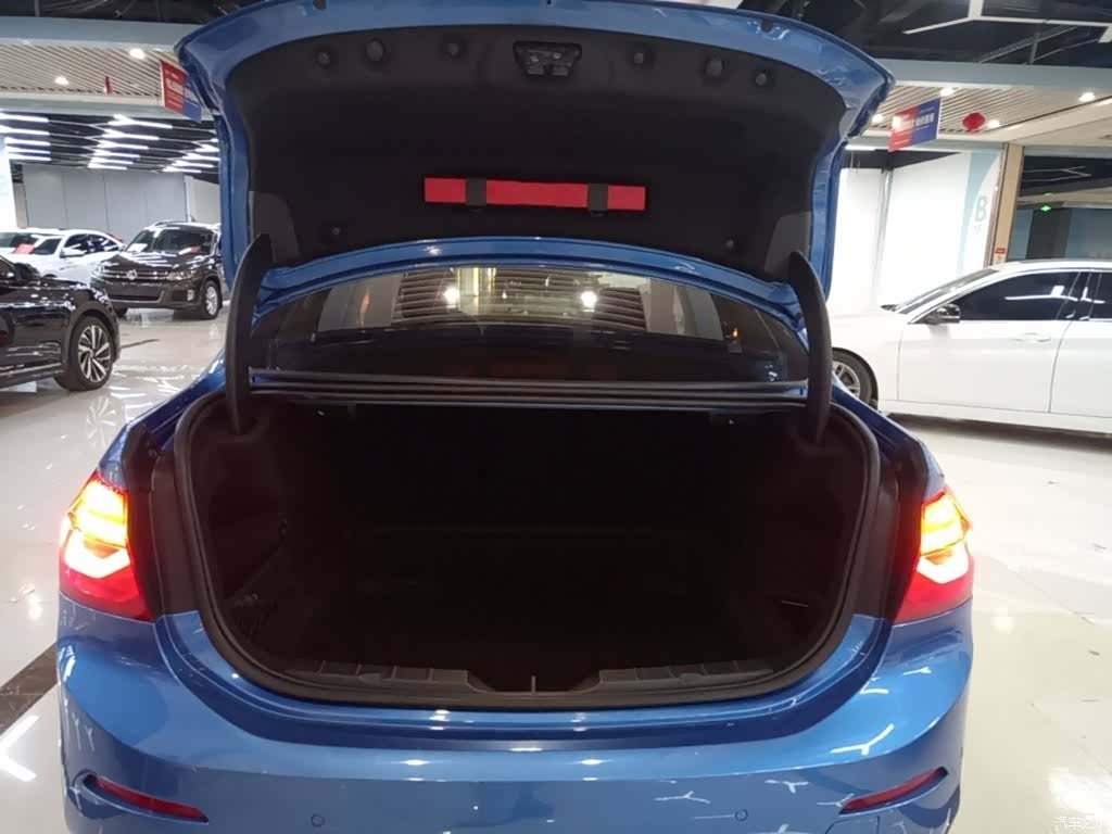 BMW 1 Series, 2017 19