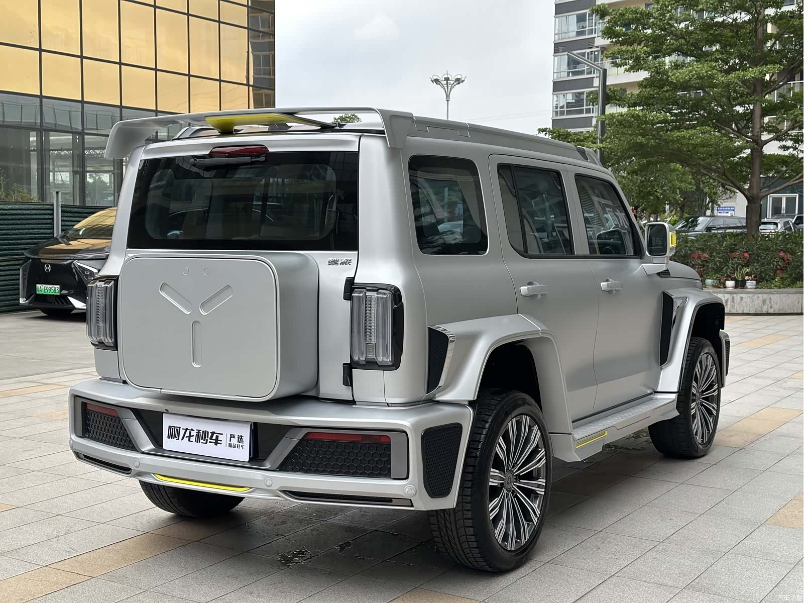 Tank 300, 2022 4