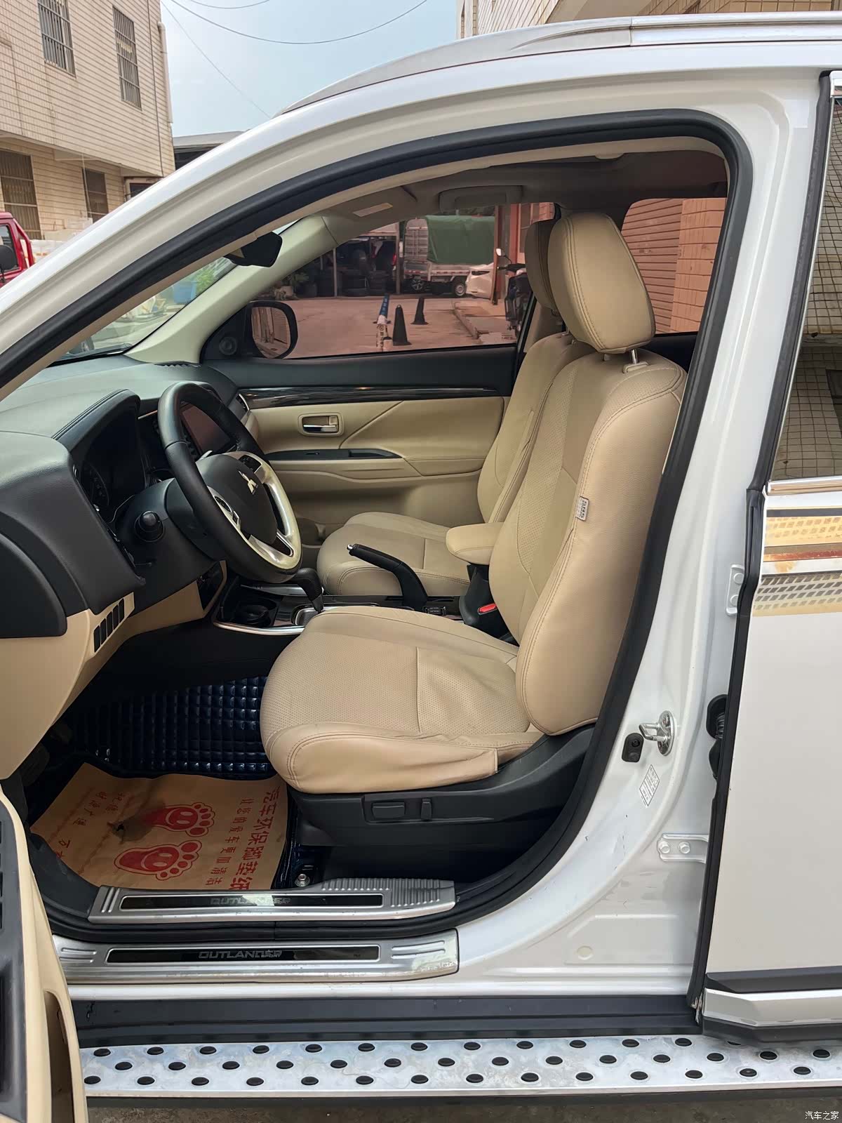 Mitsubishi Outlander, 2018 4