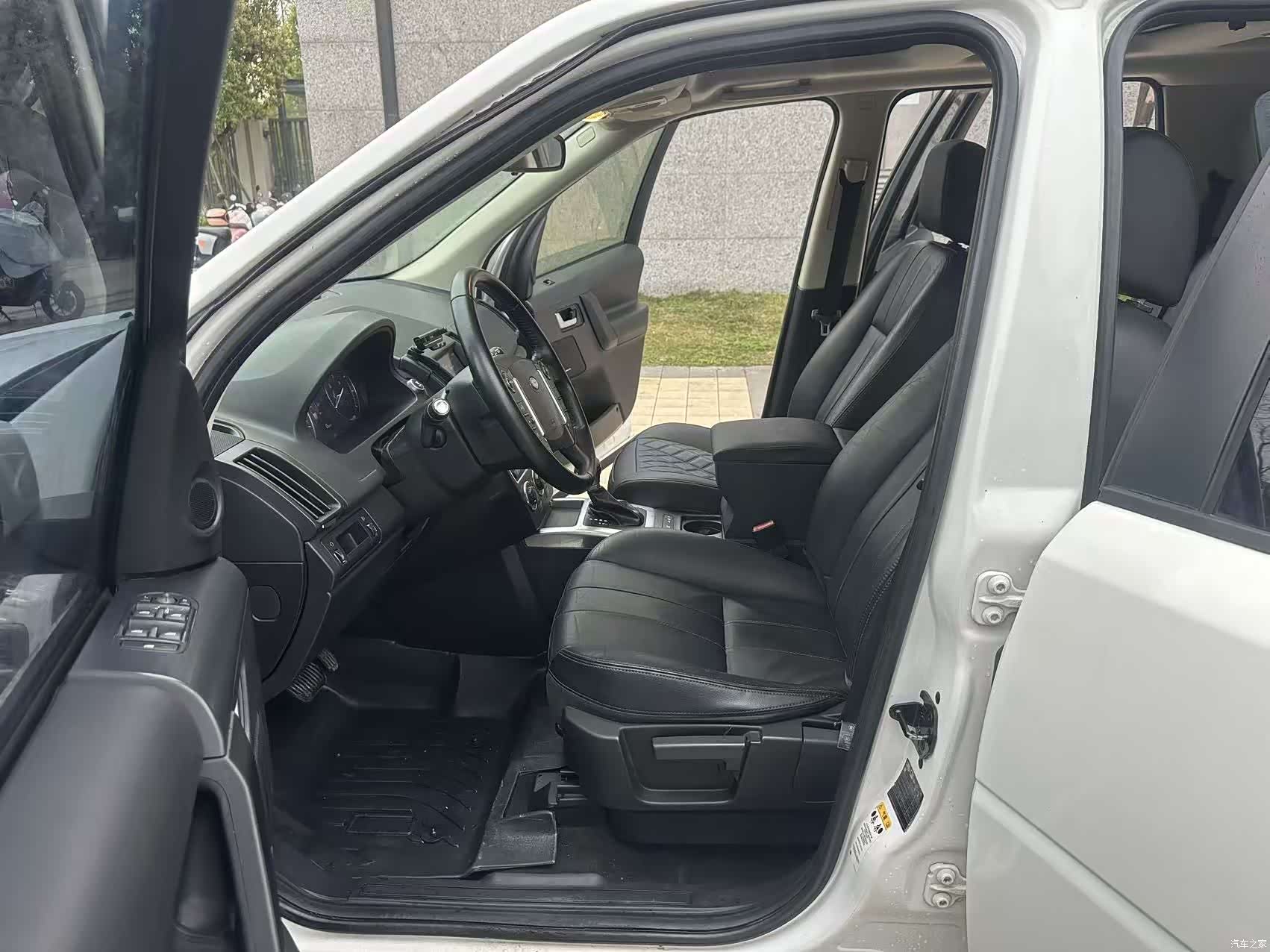 Land Rover Si4, 2014 12