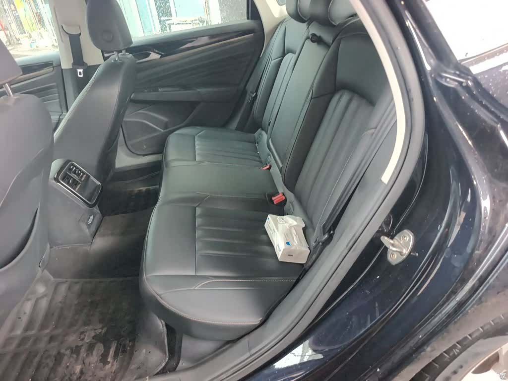 Volkswagen Passat, 2019 13