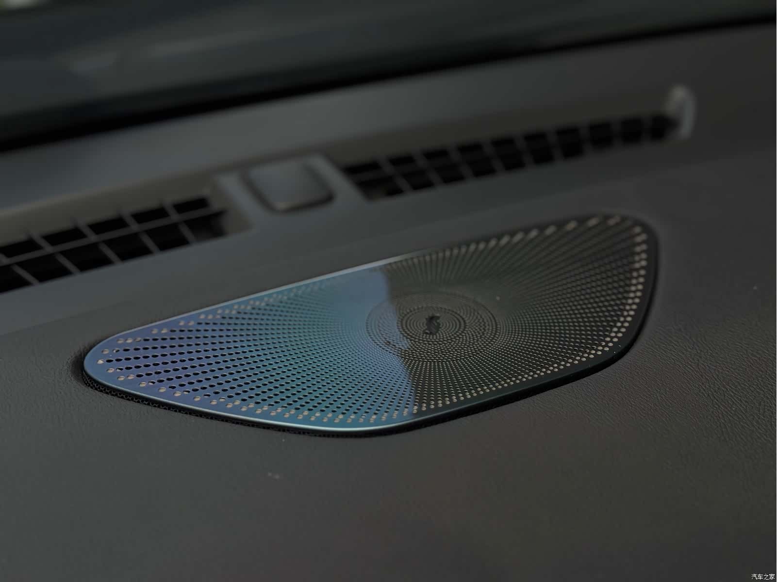 Cadillac XT4, 2019 19