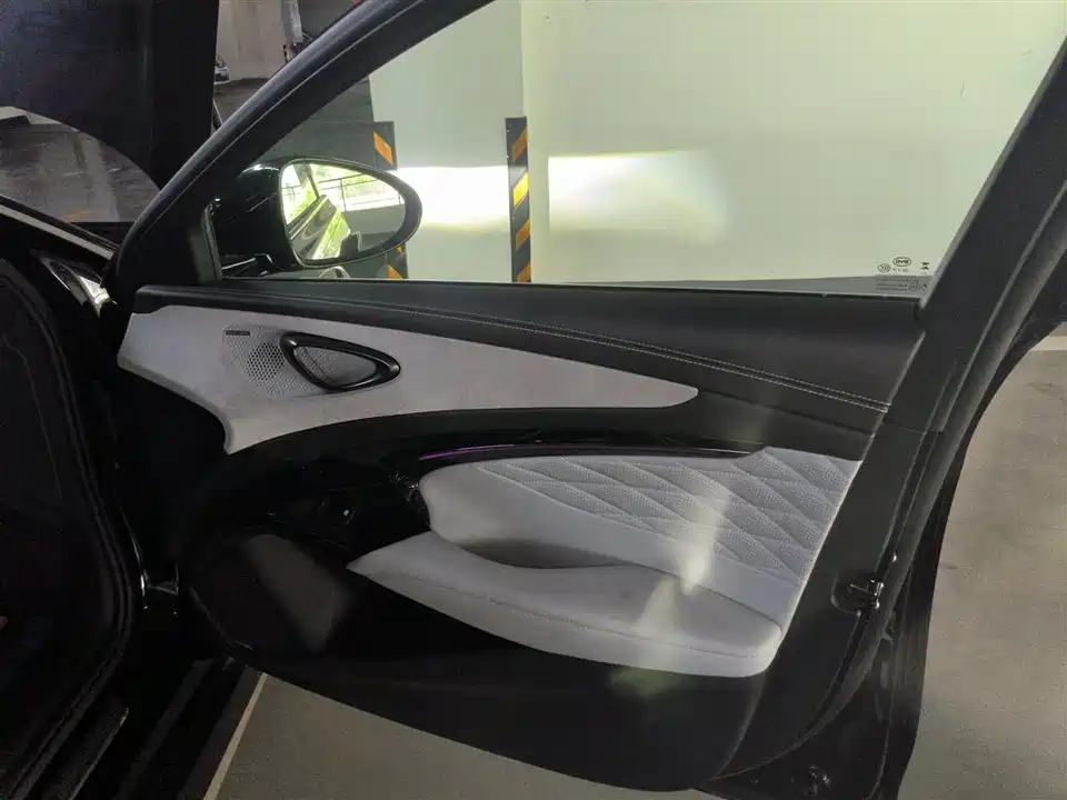 BYD seal
