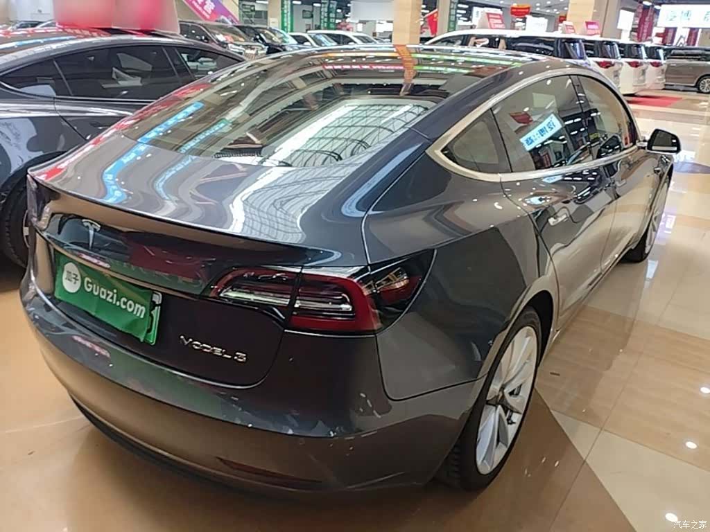 Tesla Model 3, 2020 7