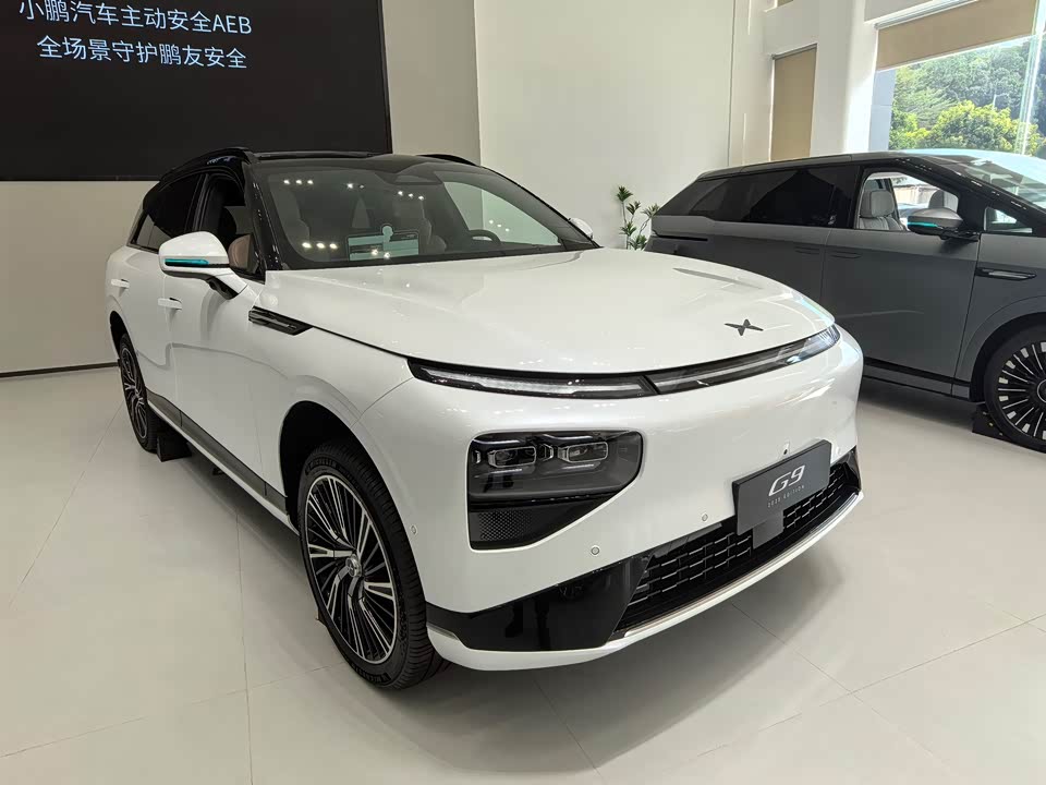 XPENG G9