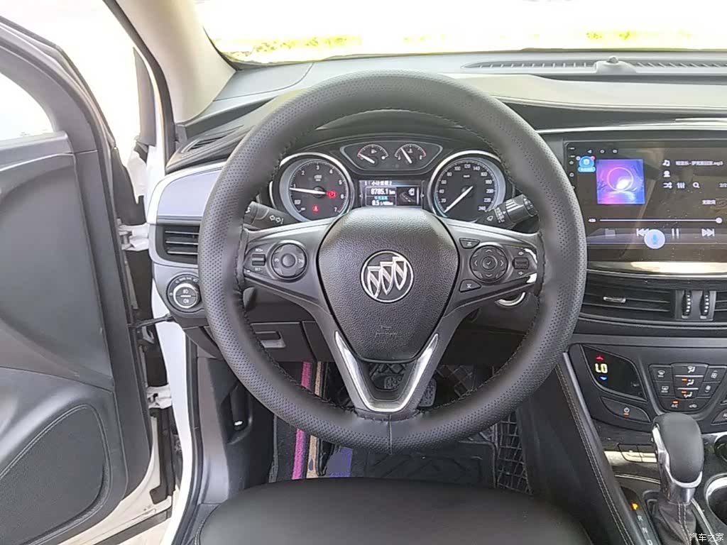 Buick Envision Plus, 2017 9