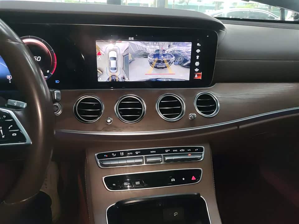 Mercedes-Benz E-class Mercedes-Benz E-class