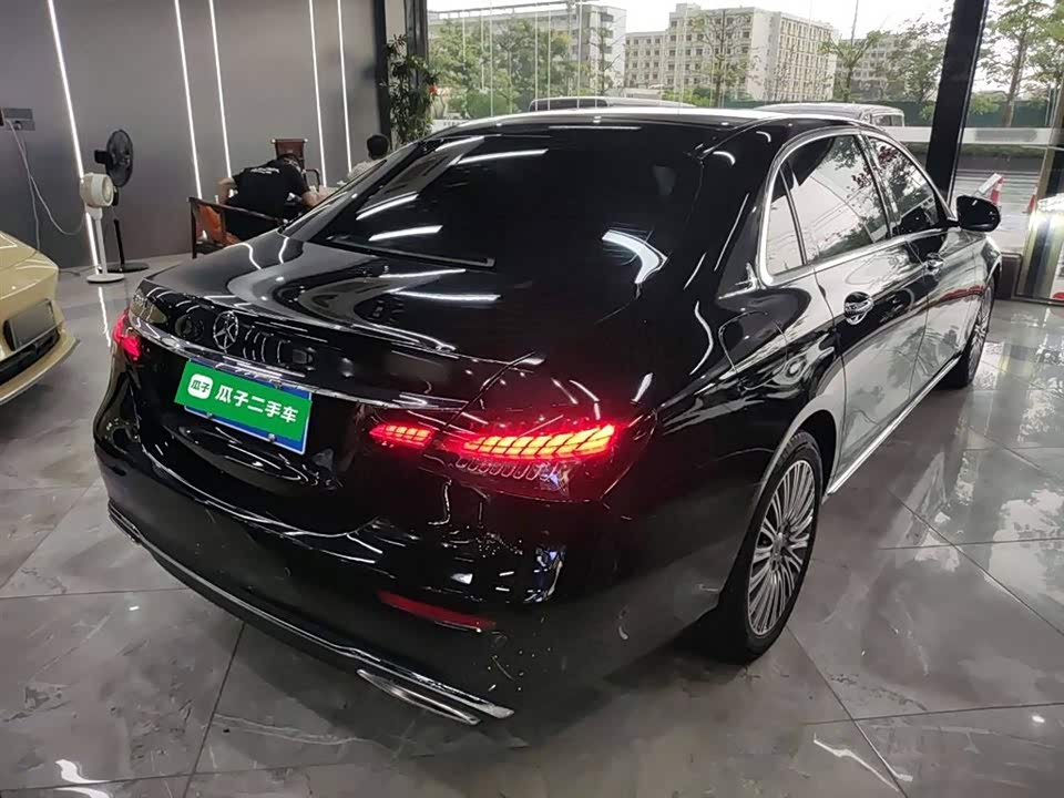Mercedes-Benz E-class Mercedes-Benz E-class