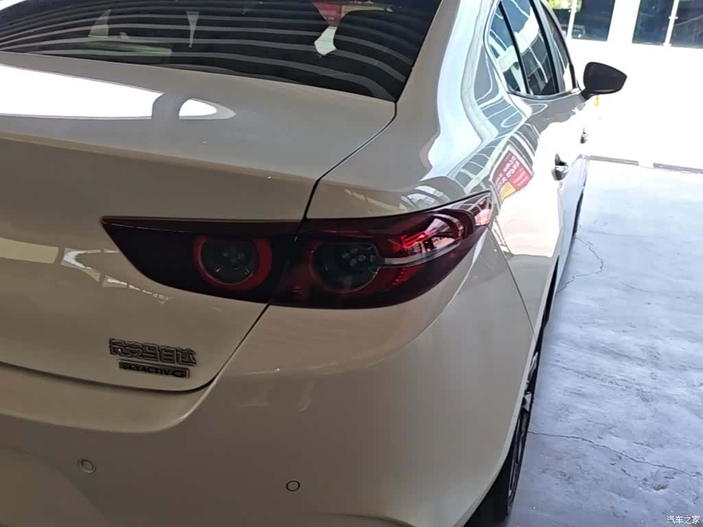 Mazda Mazda3, 2022 8
