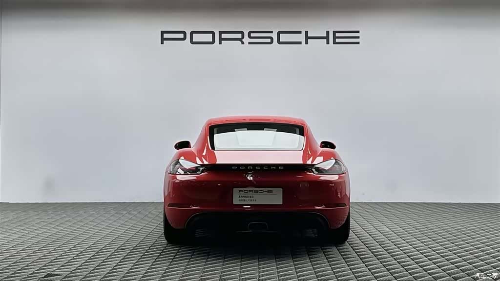 Porsche Cayman, 2020 все фото