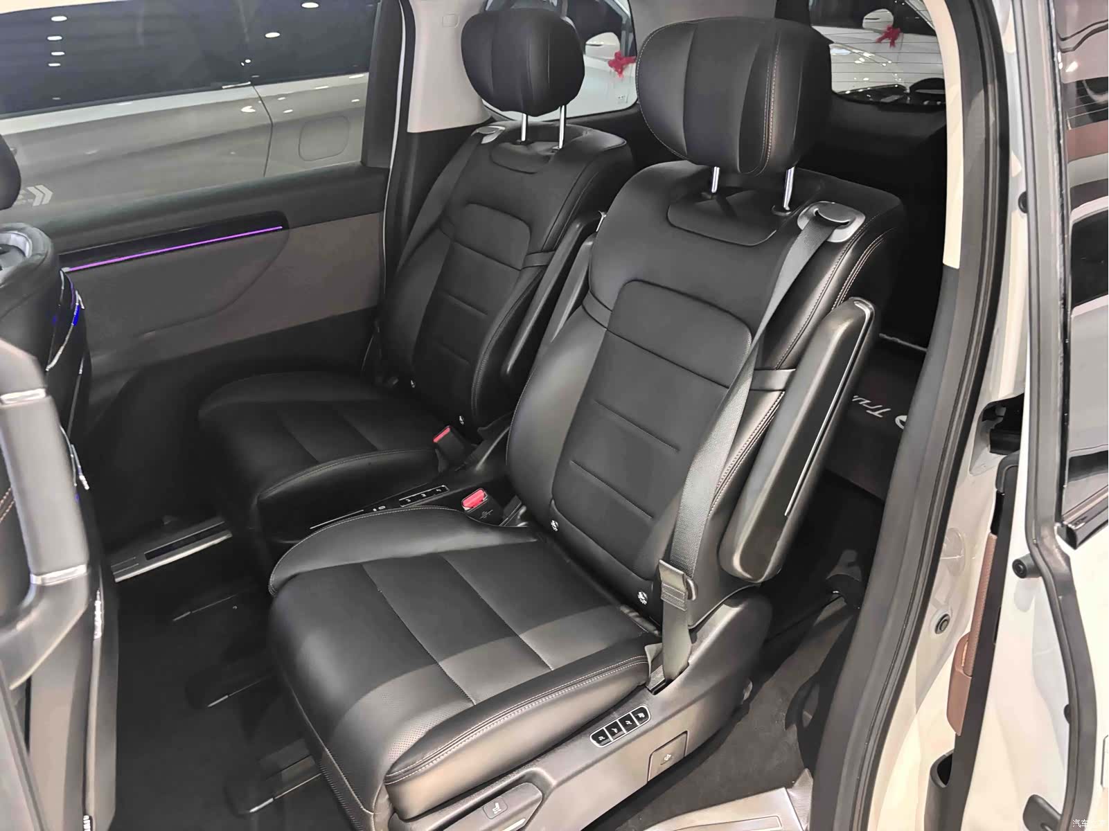 Trumpchi E8, 2024 все фото