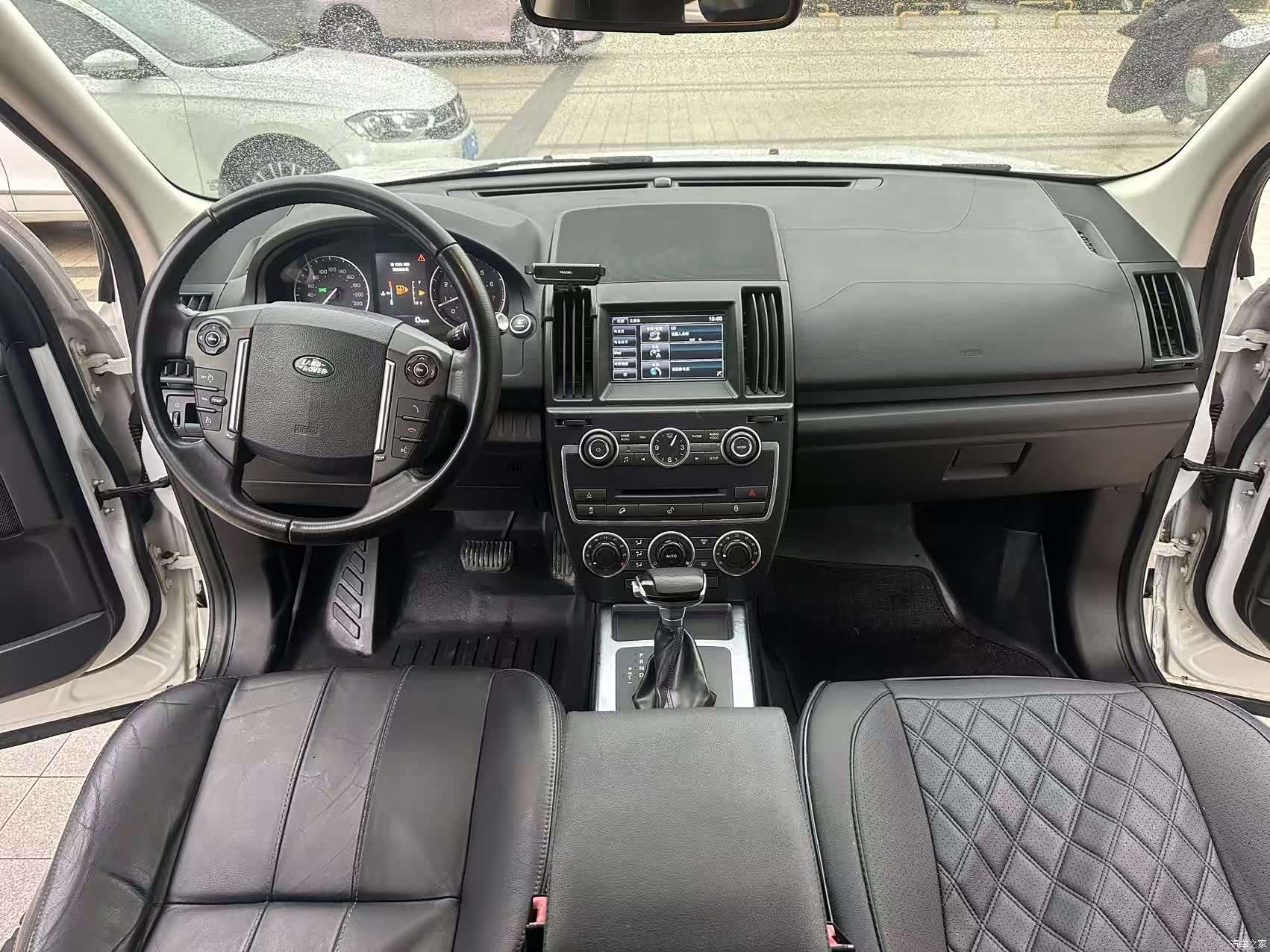 Land Rover Si4, 2014 19