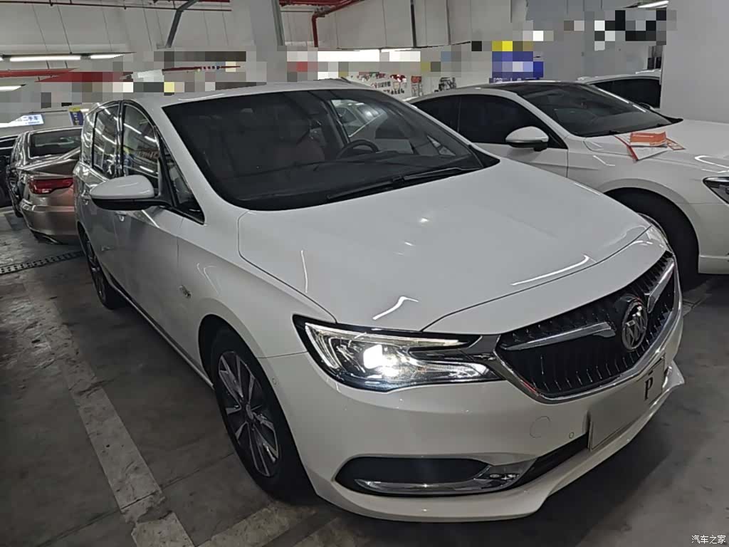 Buick GL6, 2022 4