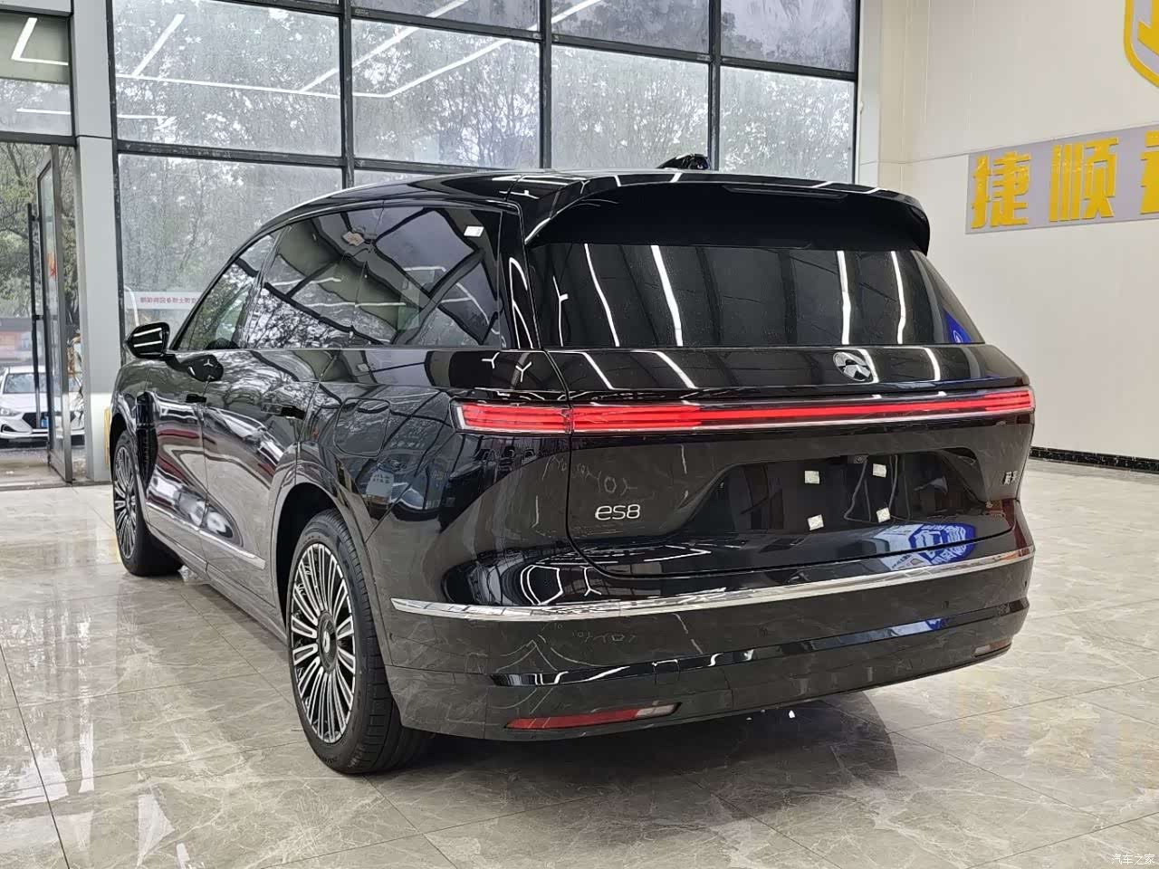 NIO ES8, 2026 22