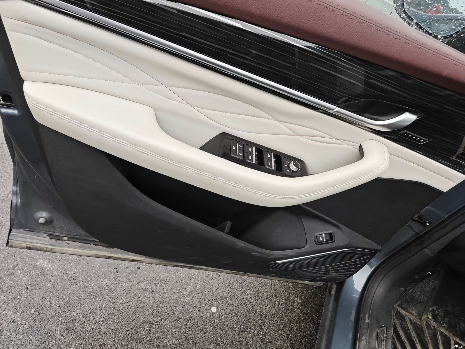 Geely Xingyue L, 2023 12