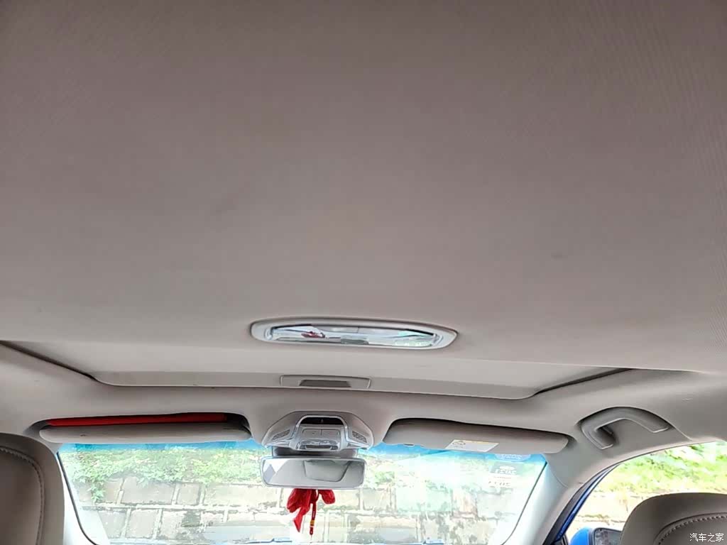 Geely Binray, 2019 14