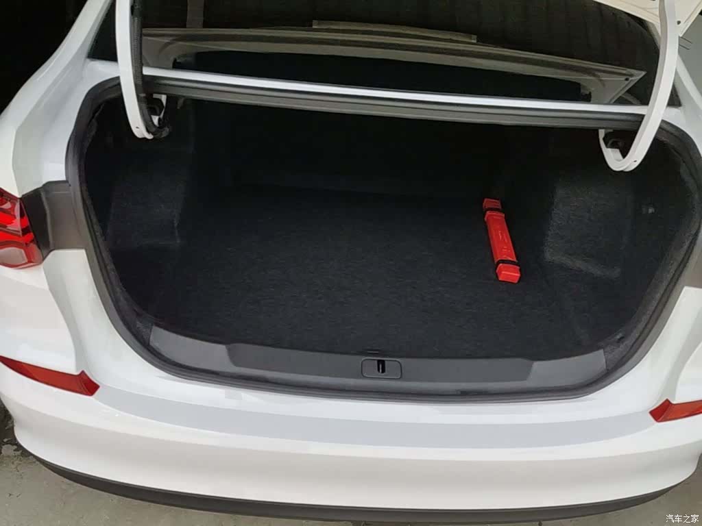 Chevrolet 320, 2022 19