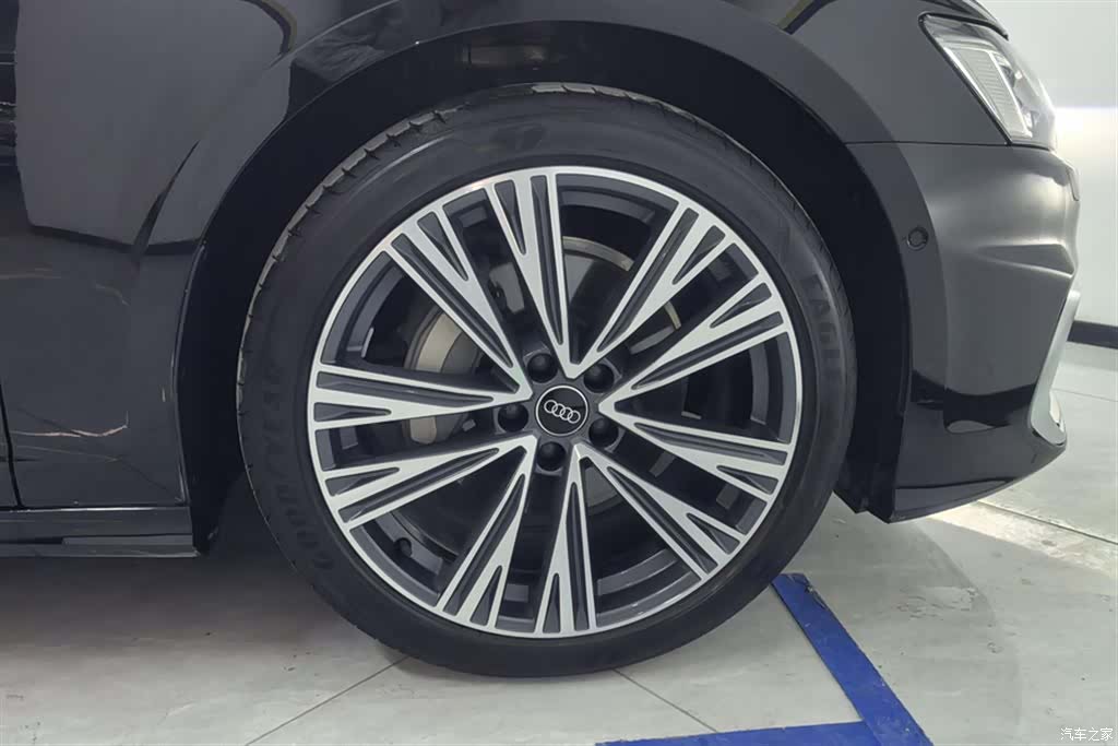 Audi A6L, 2025 6