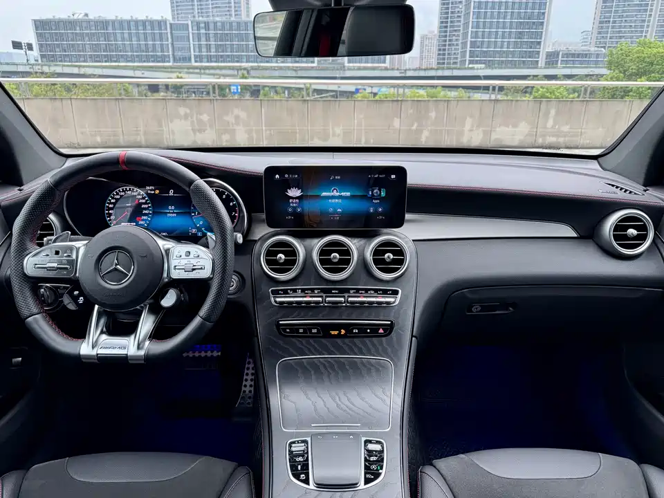 Mercedes-Benz GLC Coupe AMG